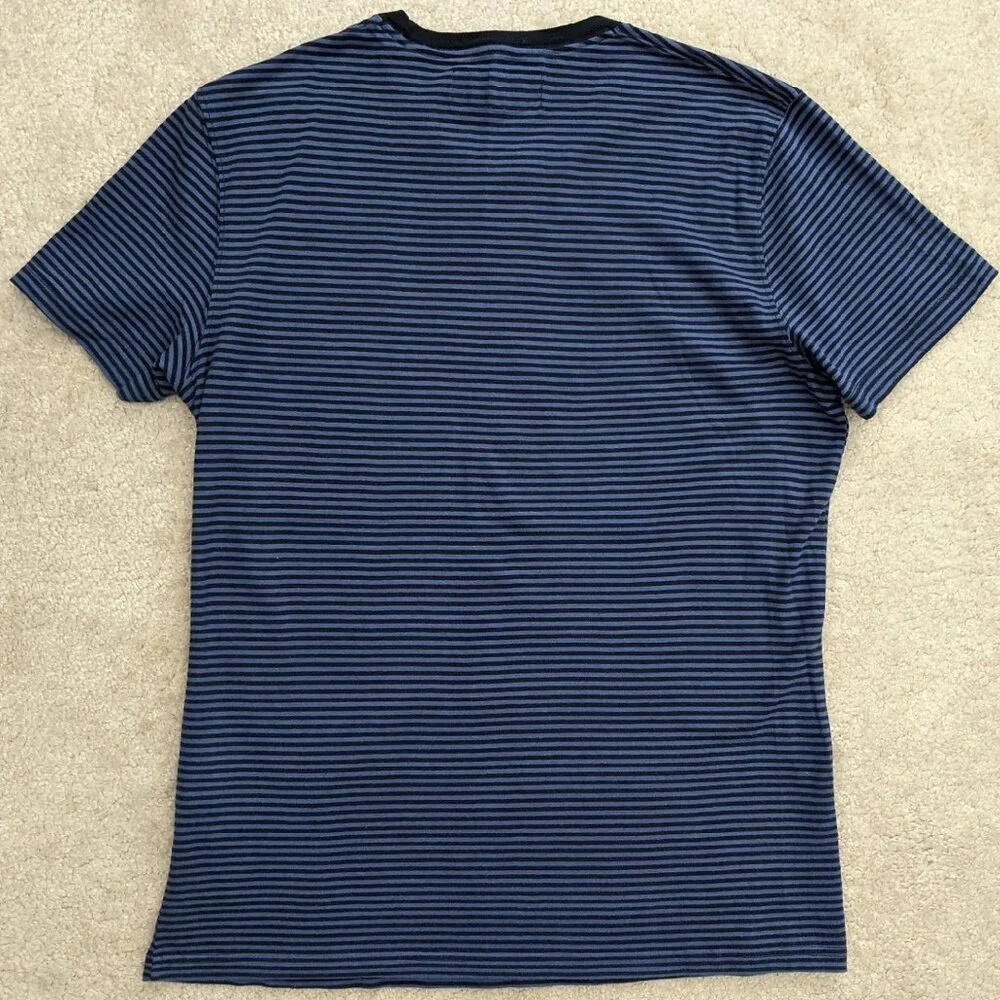 Abercrombie blue striped t-shirt medium